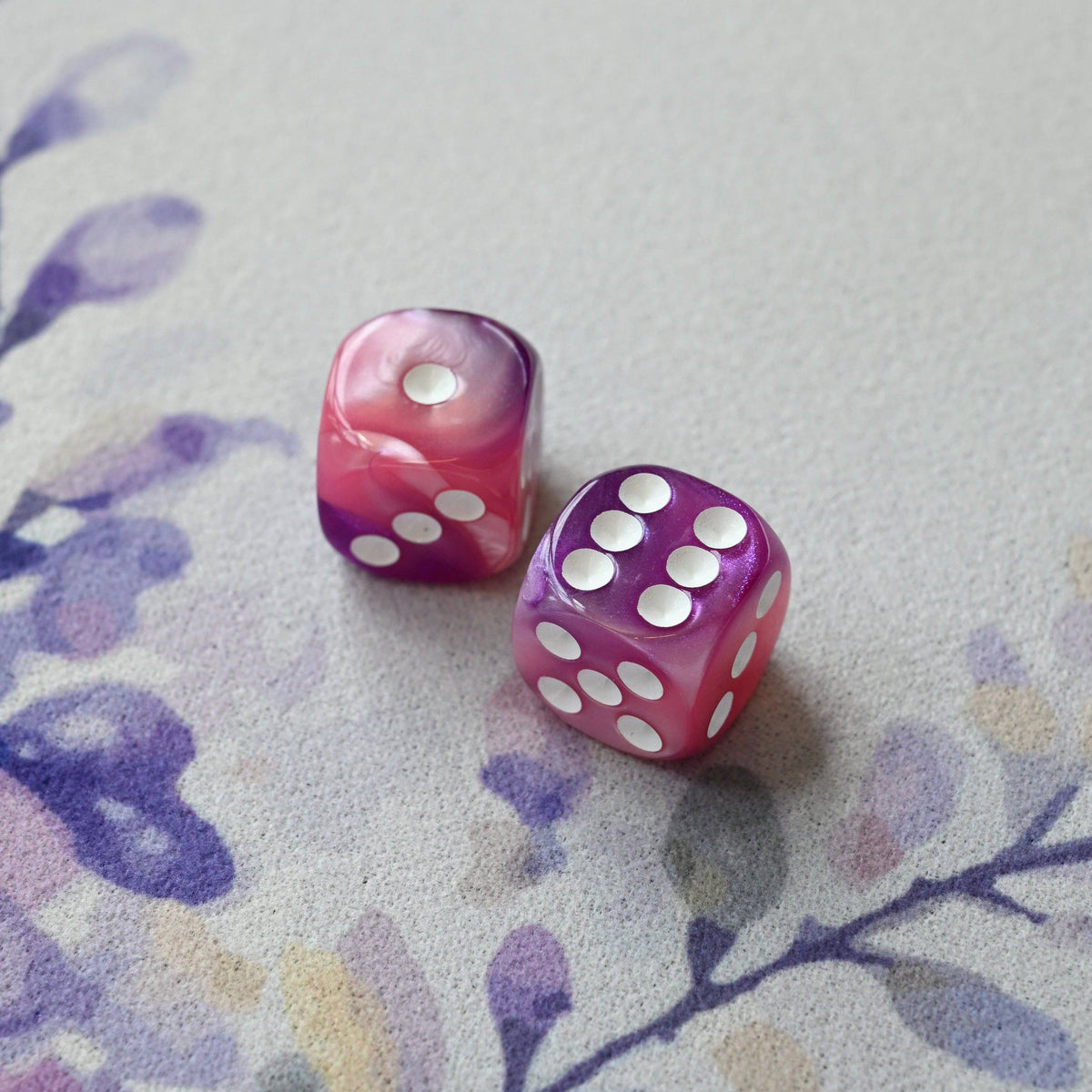 Mahjong Dice (Pair of 2): Pink & Teal