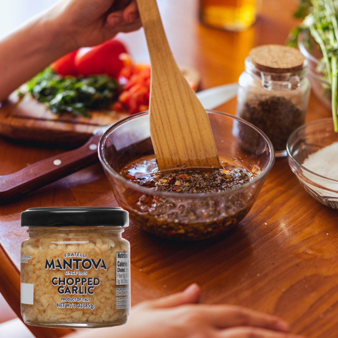 Mantova Chopped Garlic, 3 oz