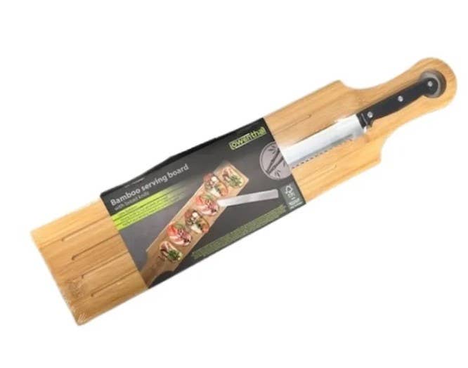 Bamboo Bread Cutting Board with Serrated Knife