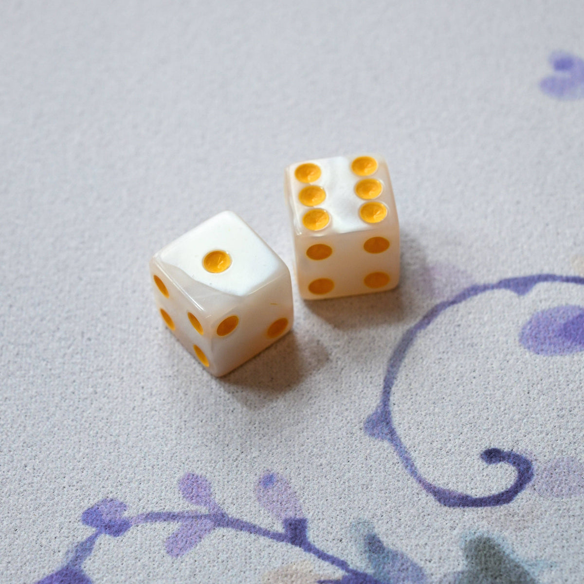 Mahjong Dice (Pair of 2): Green & Blue